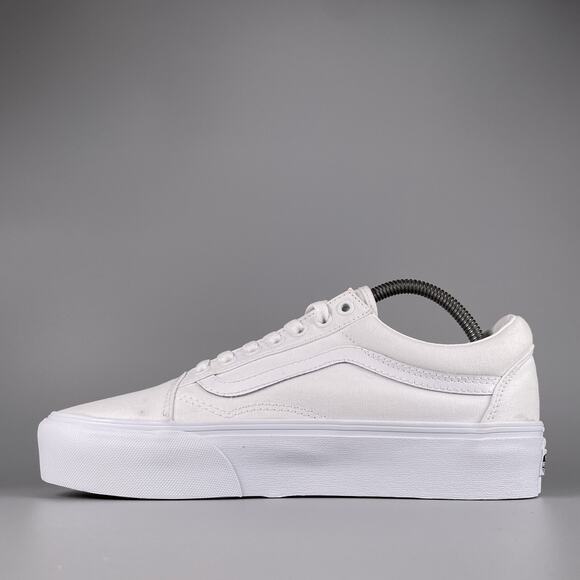 Vans Old Skool Women’s Size 10 Triple White Platform Sneakers Casual Shoes NEW - Picture 7 of 9